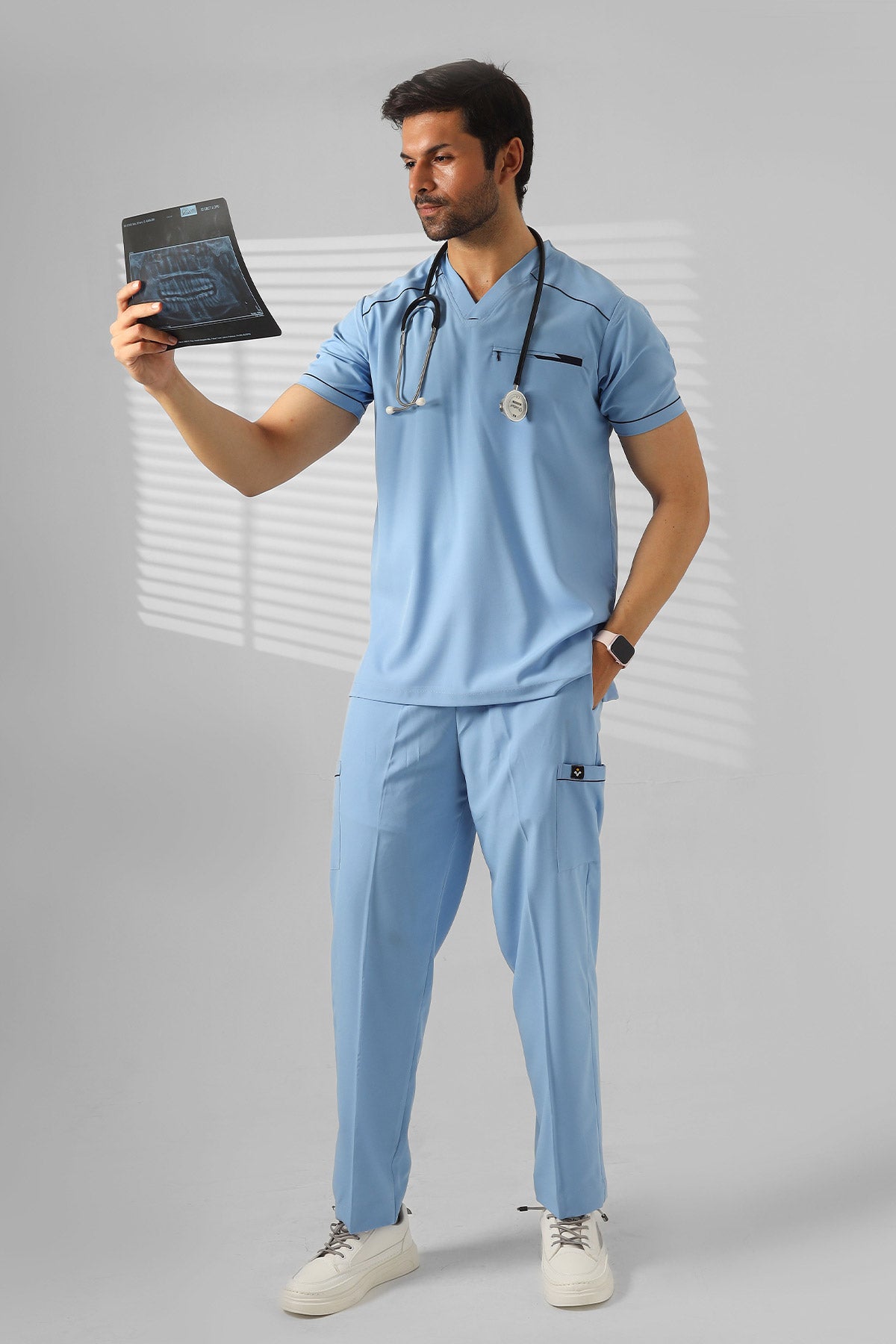 Sprinter Sky blue medical scrubs for men by Enamels