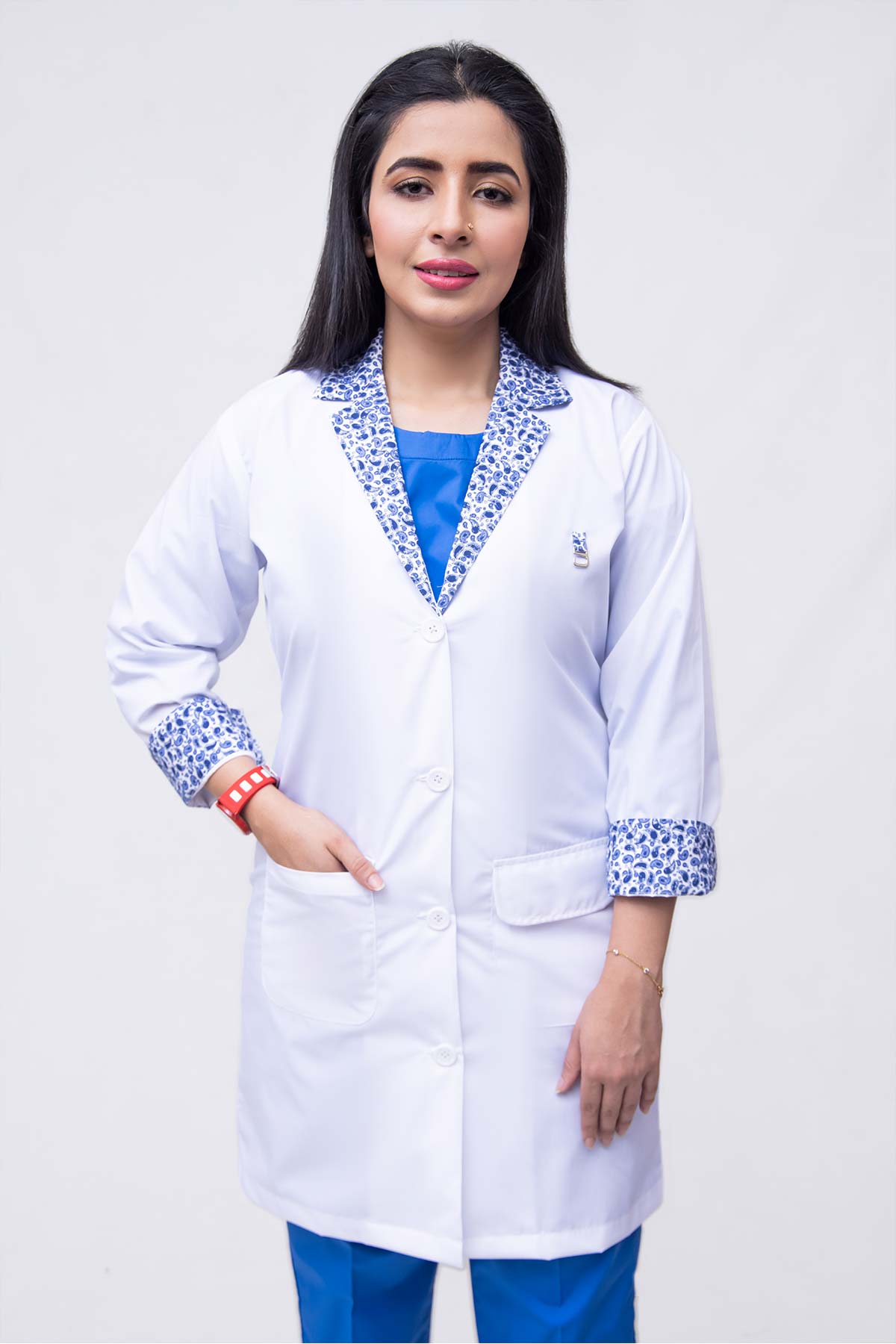 Blue Paisley- Siuting whitecoat